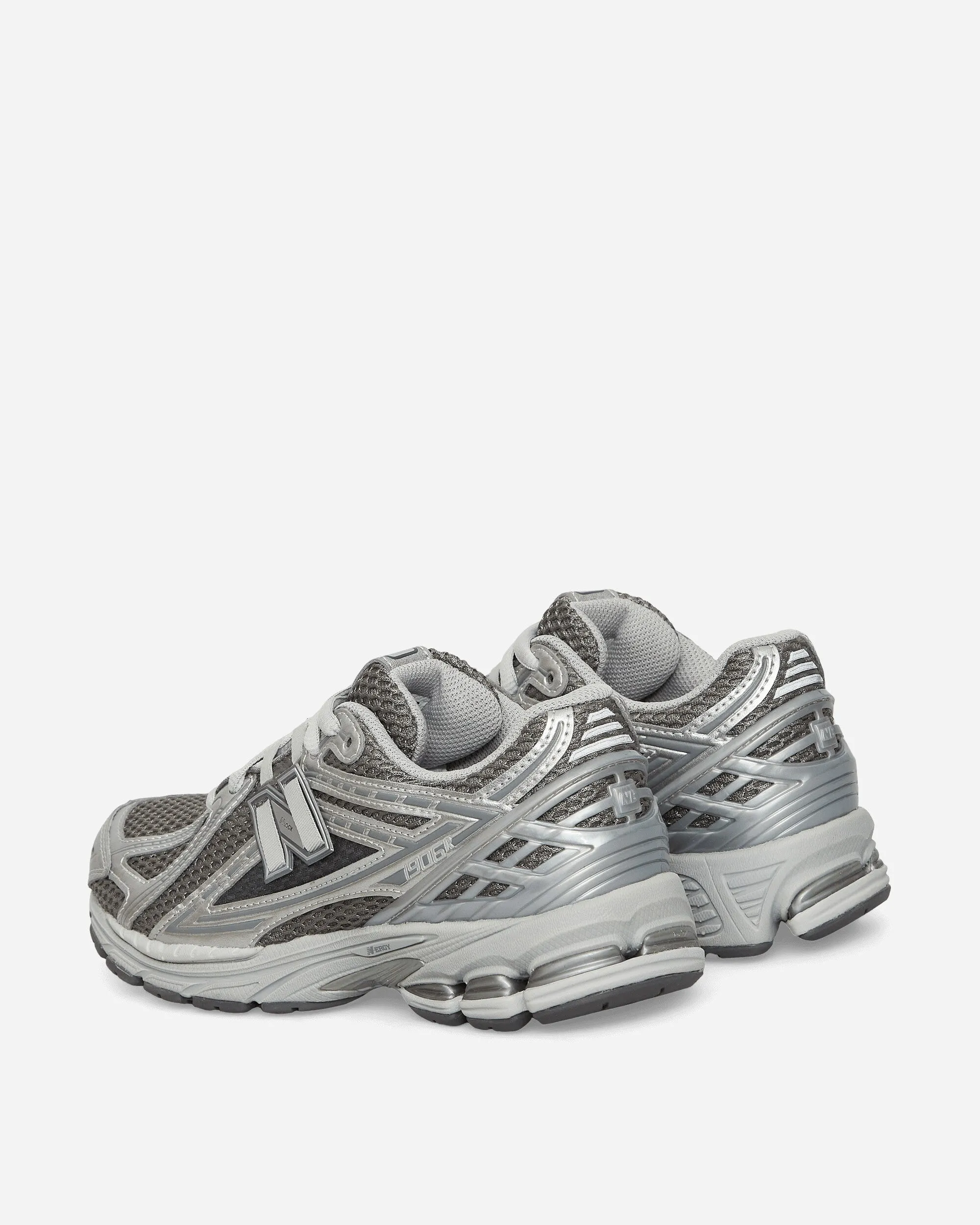 1906R Sneakers Harbor Grey / Silver Metallic / Concrete