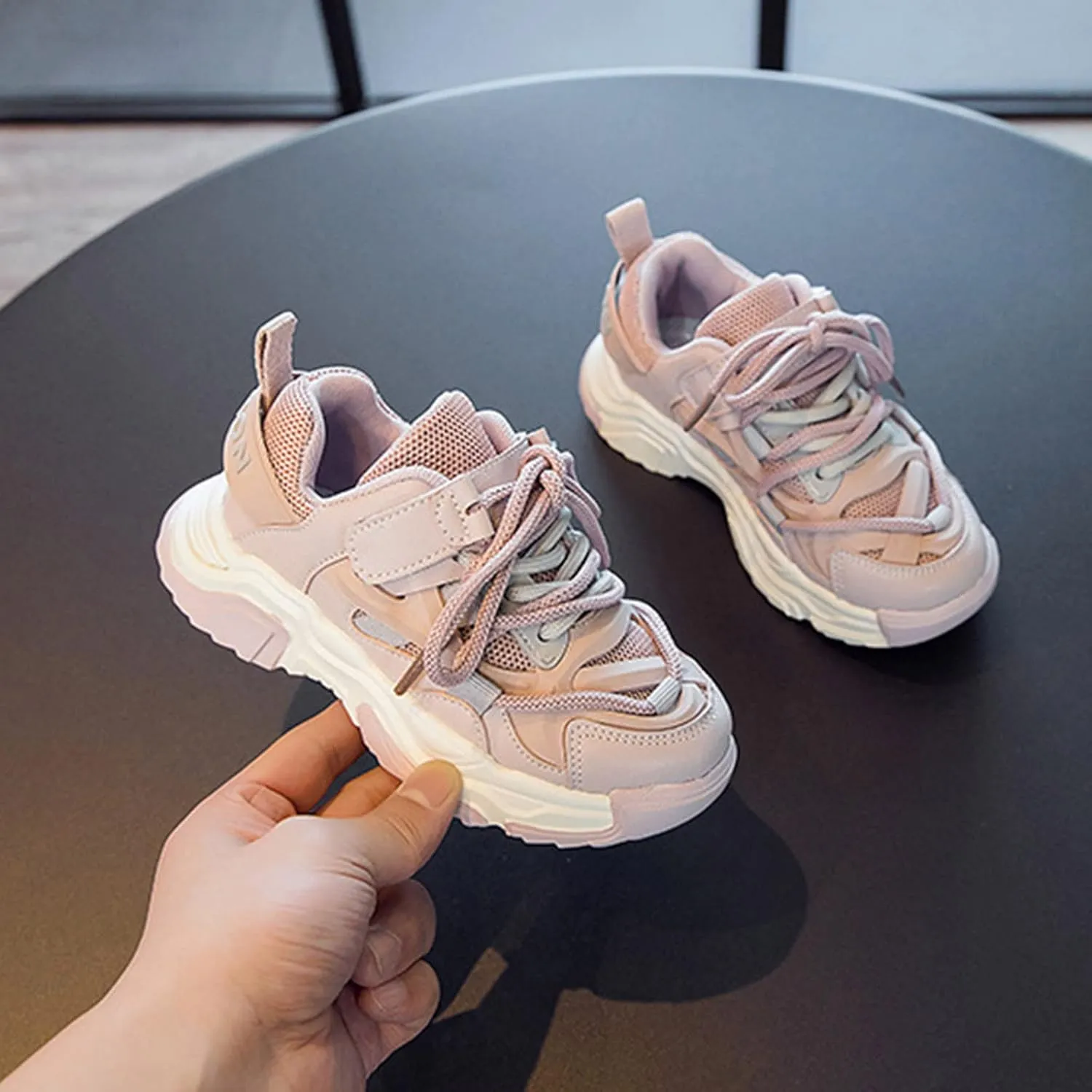 Fashion Spring Summer Children Sports Shoes Boys and Girls Run Non Slip Lightweight Mesh Breathable Toddler Indoor Shoes