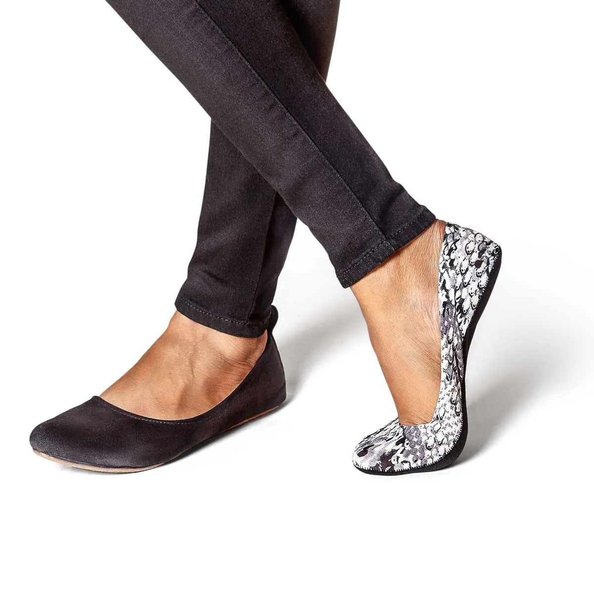 Secret Low-cut Ultra Thin InvisiLite Liner No Show Socks | PYTHON