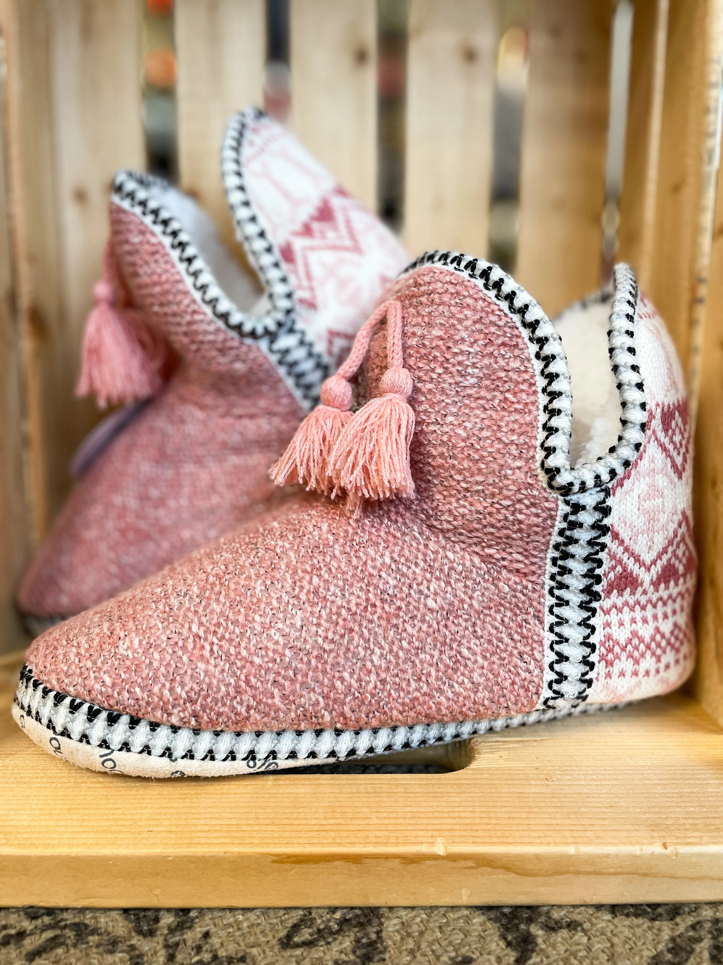 Snoozies Nordic Bootie