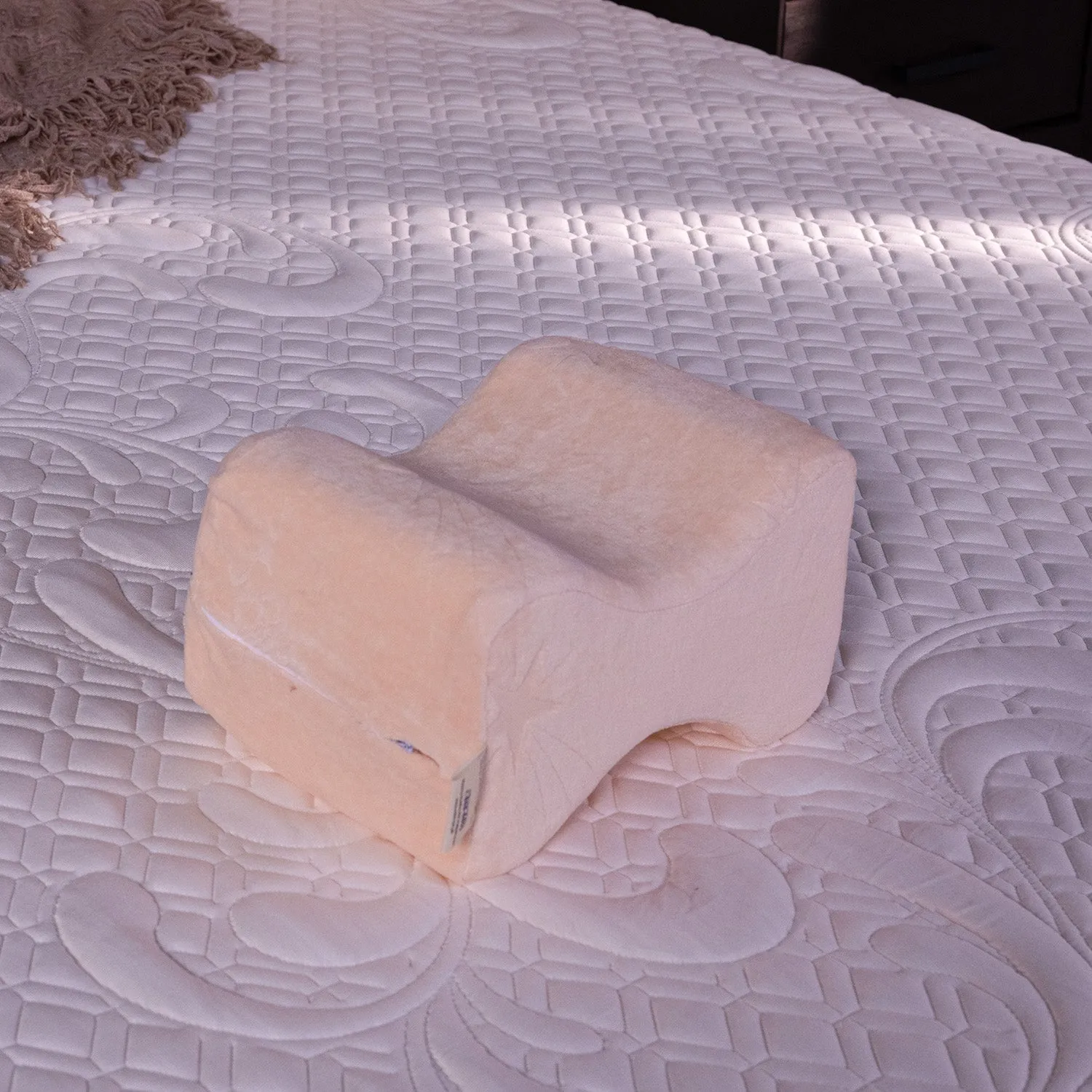 Uratex Senso Memory Knee/Leg Pillow